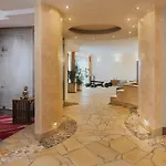 Landgasthof Zum Hirschen Betriebsgesellschaft Mbh בית הארחה